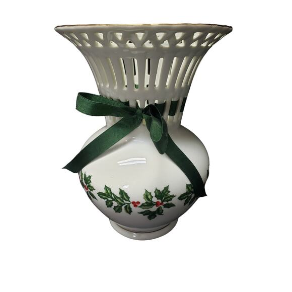 Formalities Holly Collection Latticework Porcelain Christmas Vase Gold Trim 10" - Picture 1 of 10